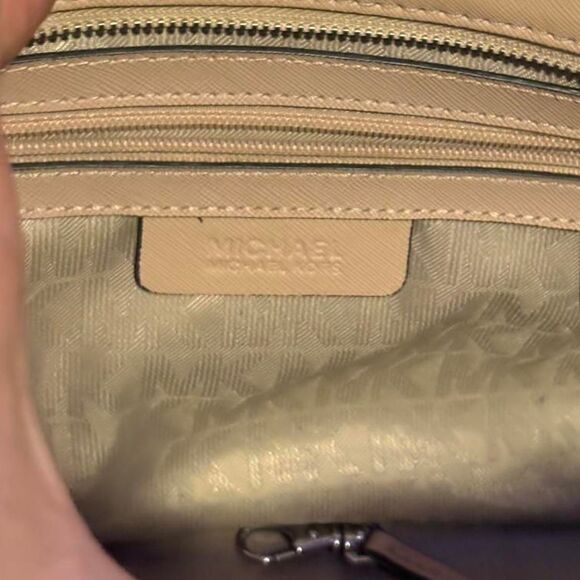 Womens Michael Kors Mini Bag - Picture 2 of 3